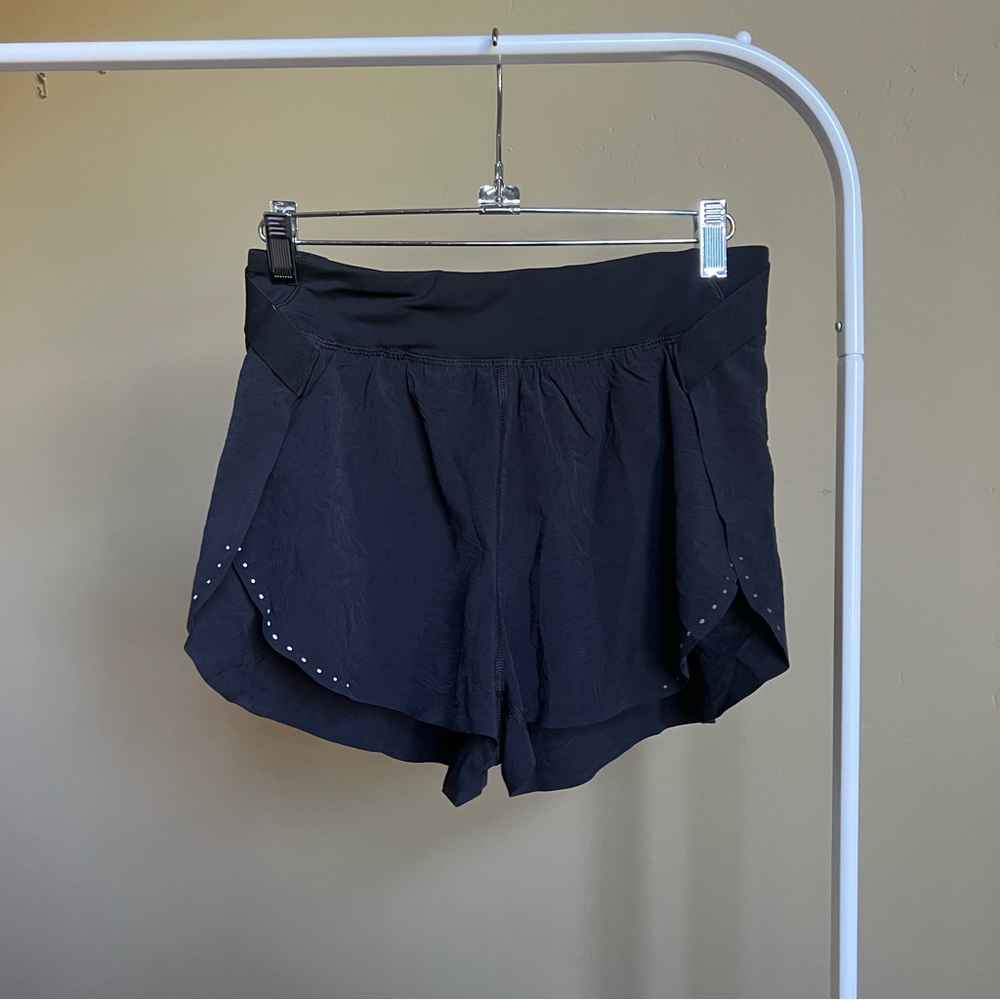 Lululemon fast and free short